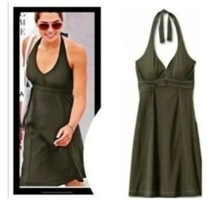 Athleta Women Casual Dress Olive Green Athletic 14P (fits a 10P) WITH POCKETS!